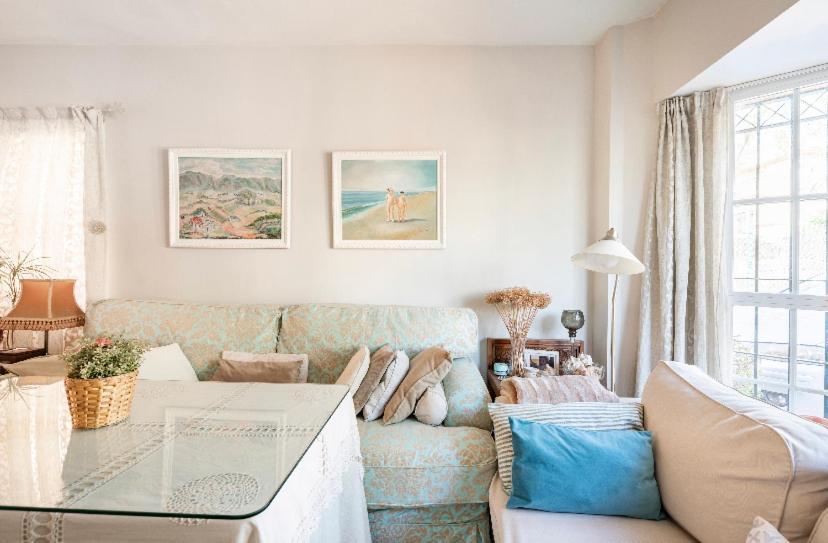 2 La Casa De Marilo Apartment Tomares Luaran gambar